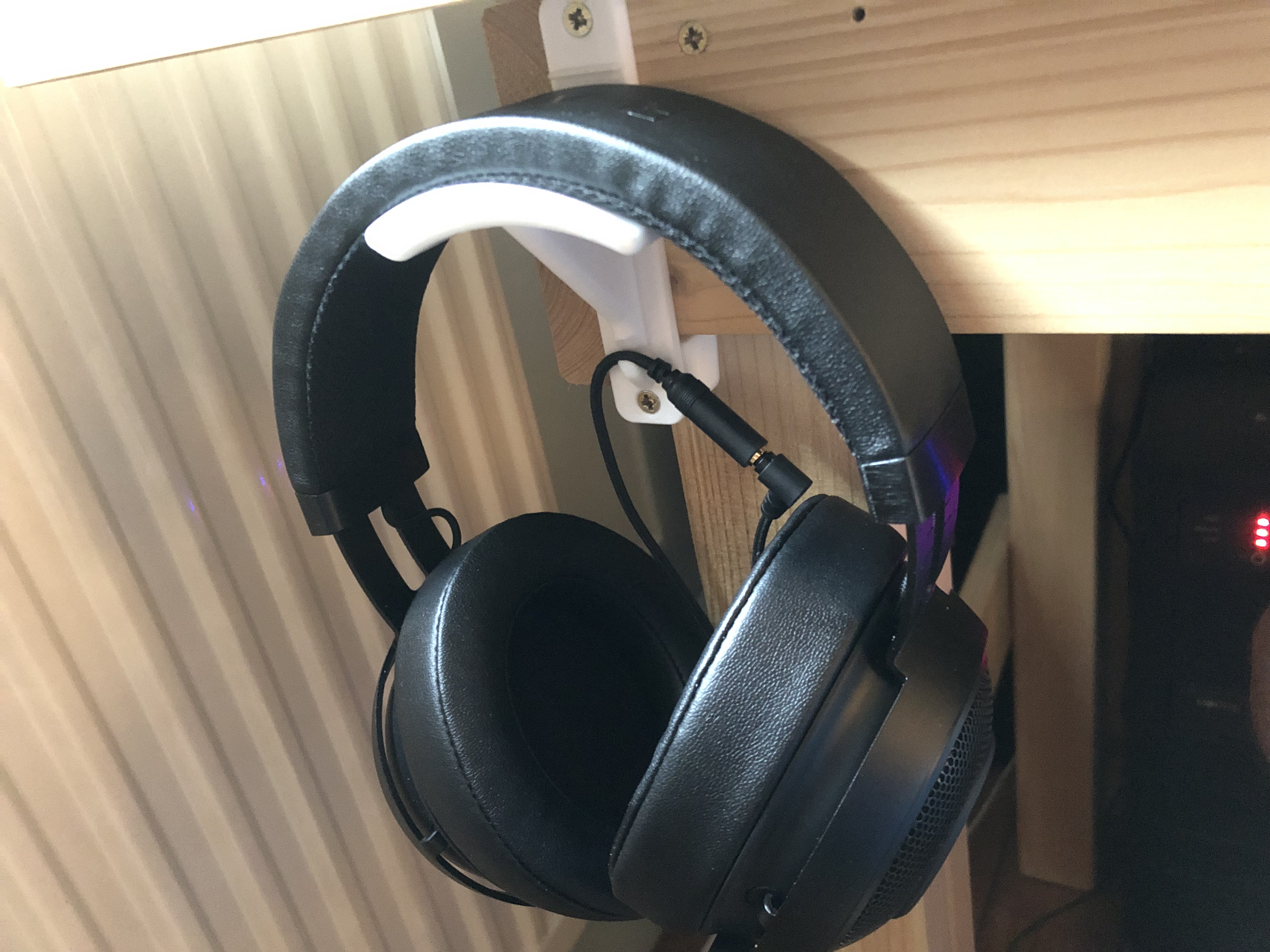 Kệ Đựng Tai Nghe Razer Kraken