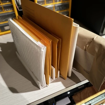 Khay Đựng Bor Thư / Hộp / Giấy Tờ Tổ Chức