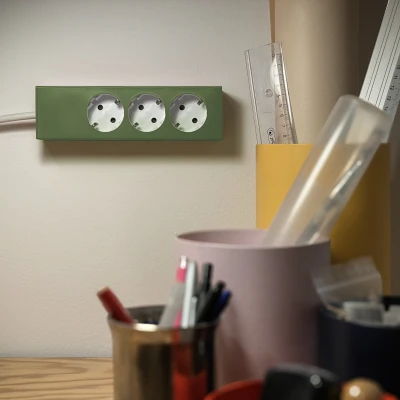 Vỏ Ổ Cắm Điện