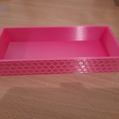 Hộp có hoa văn tổ ong