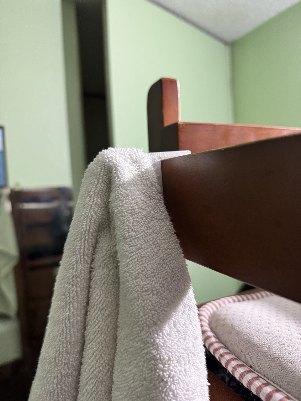 Móc Giường Tầng Đôi