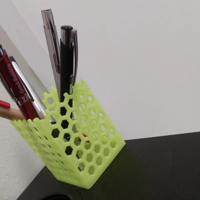 Chỗ Cắm Bút (Họa Tiết Tổ Ong)