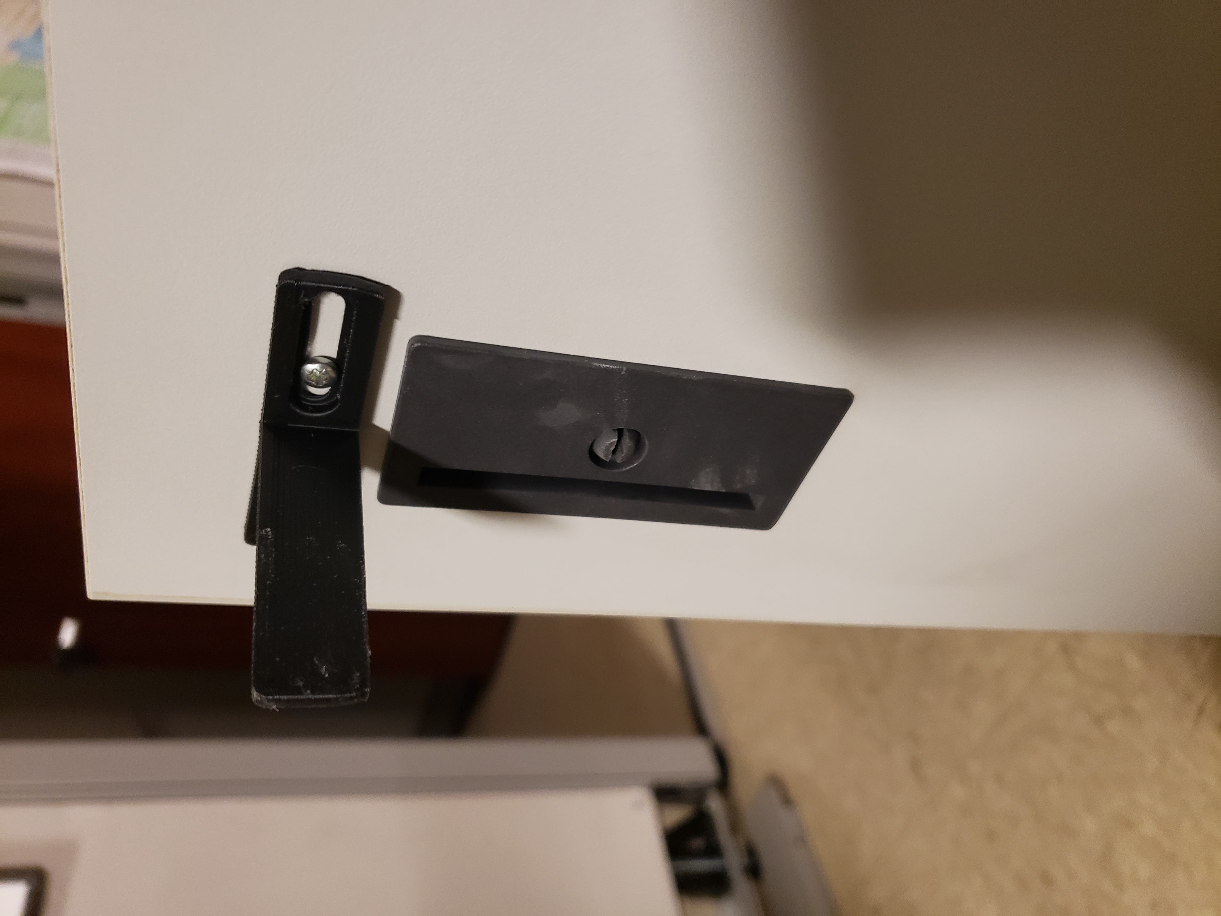 Chốt Cửa Máy Hủy Tài Liệu Ativa