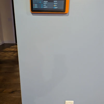 Giá đỡ treo tường Amazon Fire HD 10 (2023) (Thế hệ thứ 13)