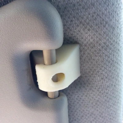 Móc Giữ Tấm Che Nắng Xe Opel (Vauxhall) Corsa B