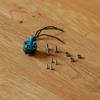 Tuabin xuyên tâm không chổi than