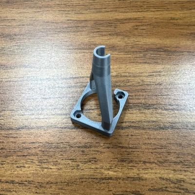 Giá đỡ hạt D Series có giảm căng và khe cắt dây cáp