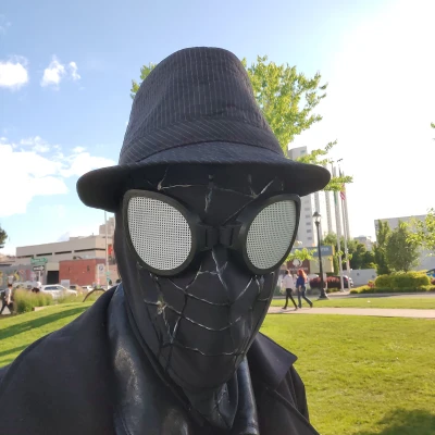 Kính Spiderman Noir