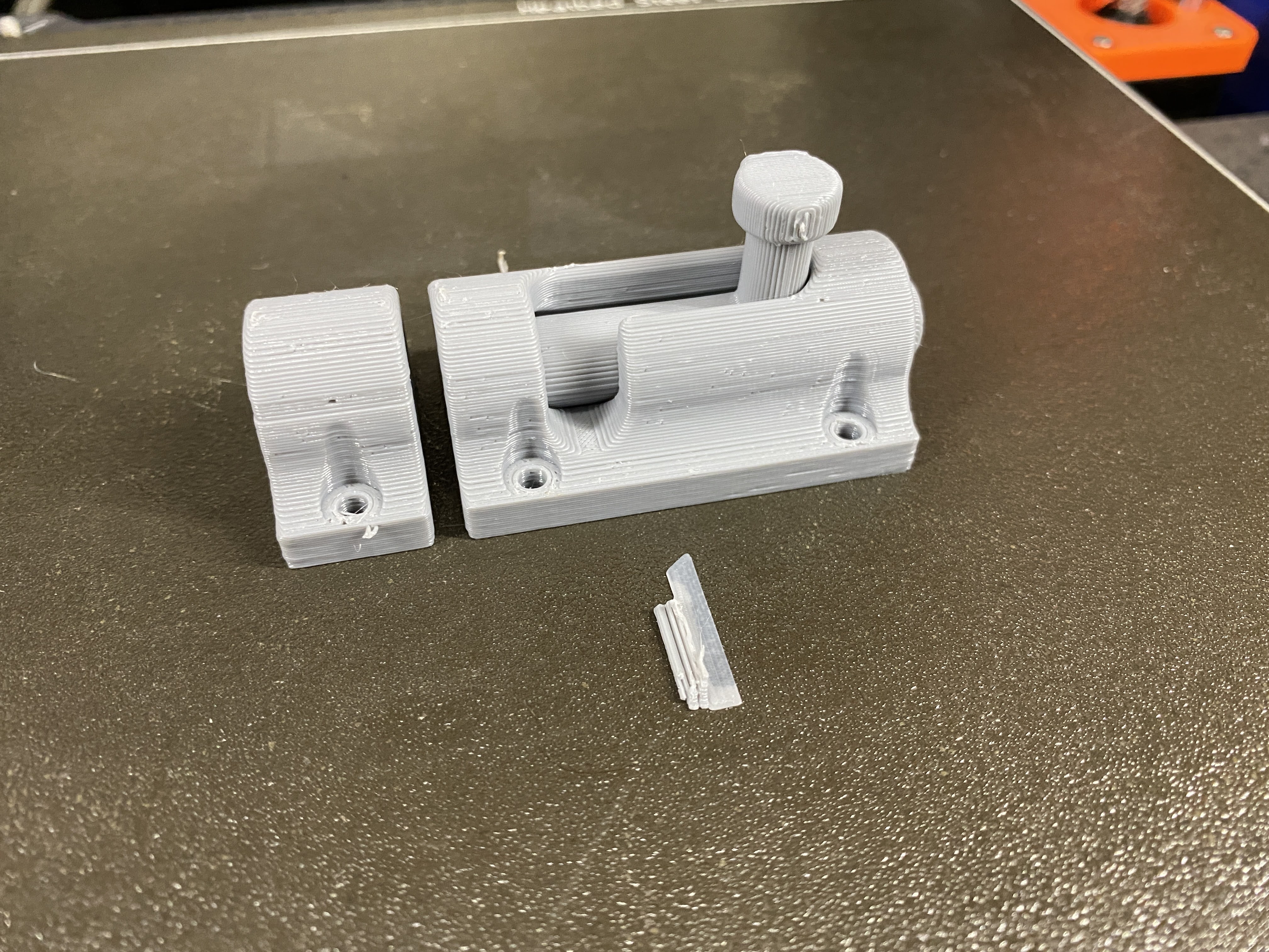 Chốt Trượt Cửa Đơn Giản