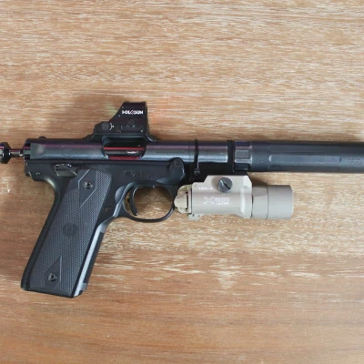 Giá Gắn Đèn Pin Cho Ruger MK IV SSH