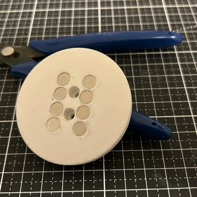 Đế gắn 8 nam châm tròn 7x2