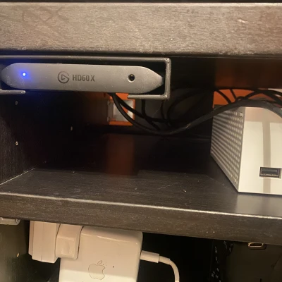 Giá đỡ/kệ gắn Elgato HD60X Capture Card trên bàn