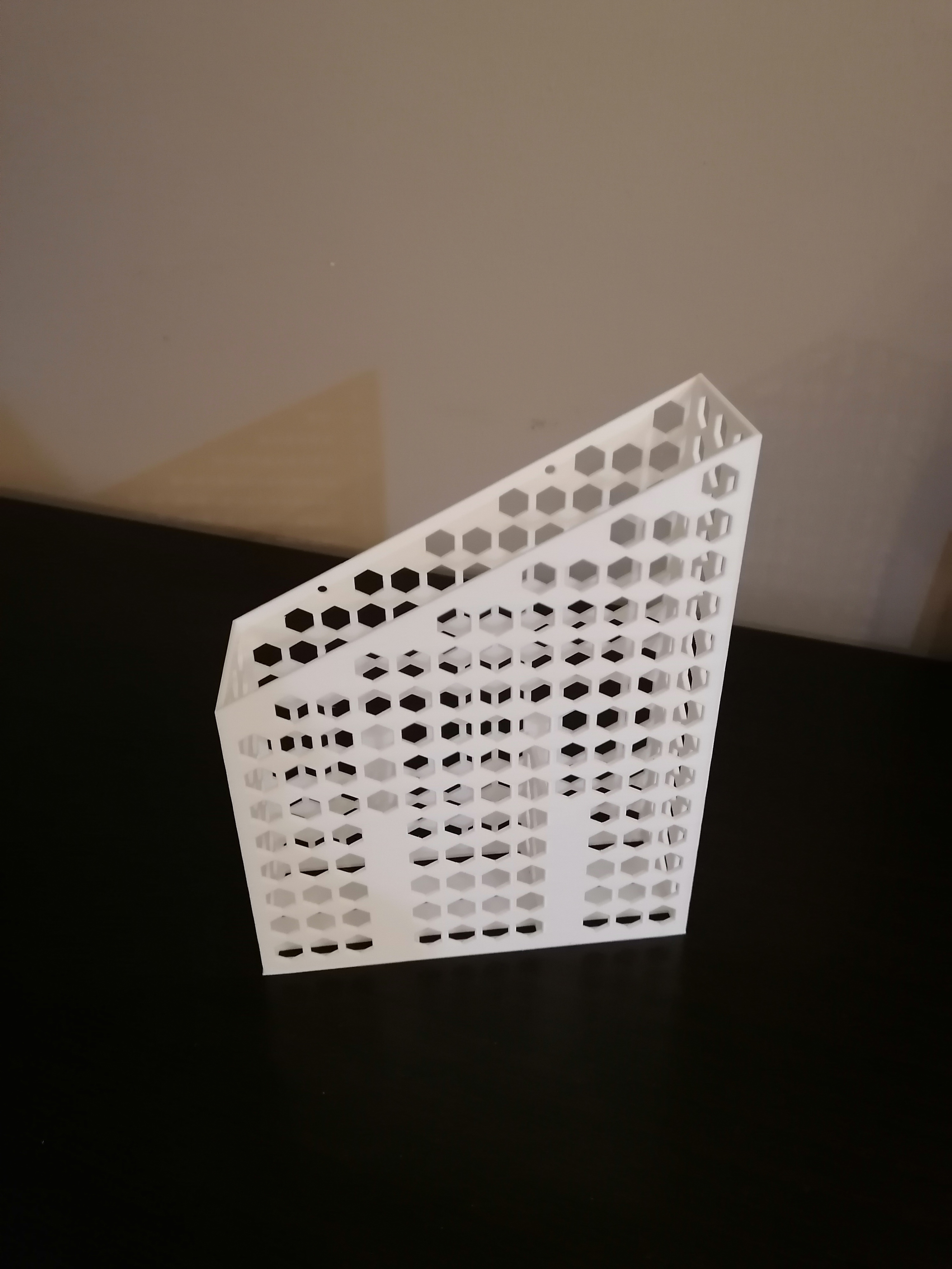 Hộp đựng giấy bạc, màng bọc thực phẩm và giấy nến trong bếp