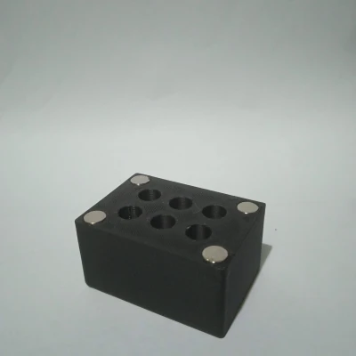 Hộp Đựng Mấu Hàn Nam Châm