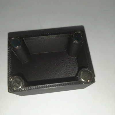 Hộp Đựng Mấu Hàn Nam Châm