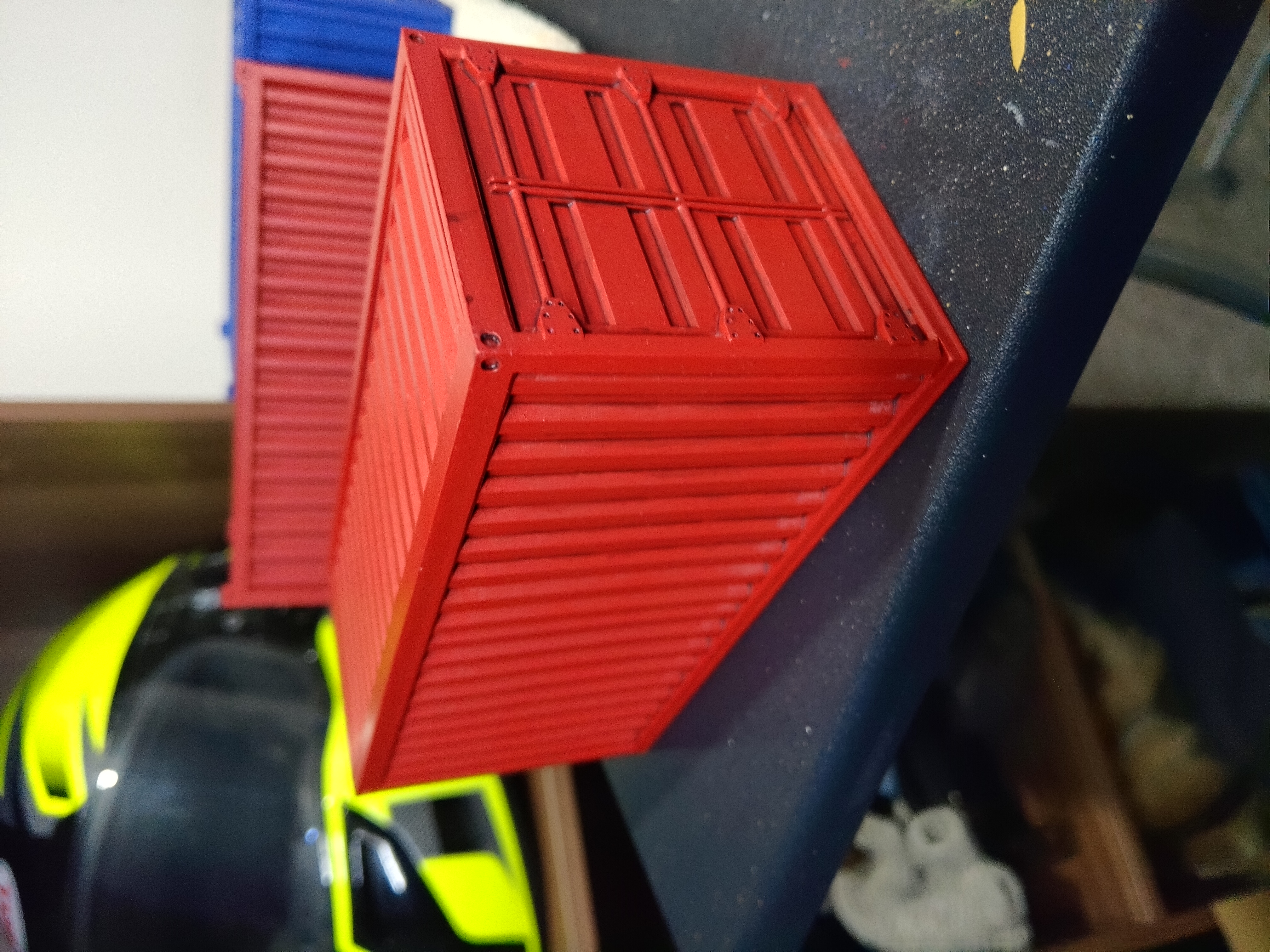 Thùng Container Hàng Hóa - Bản Remix