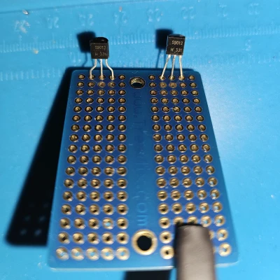 Dụng cụ bẻ chân TO-92