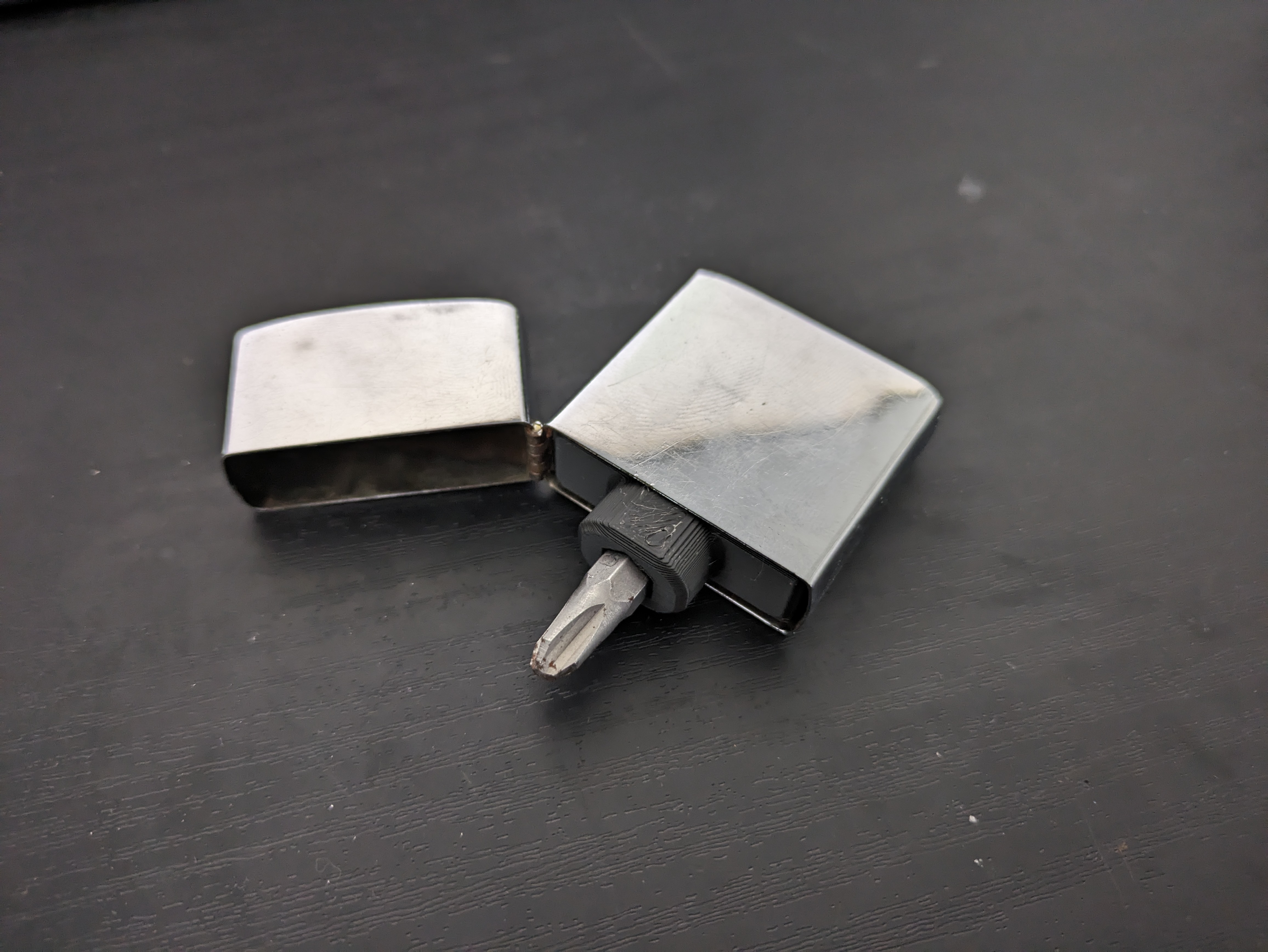 Bộ Khóa Mũi Vít Cho Hộp Zippo