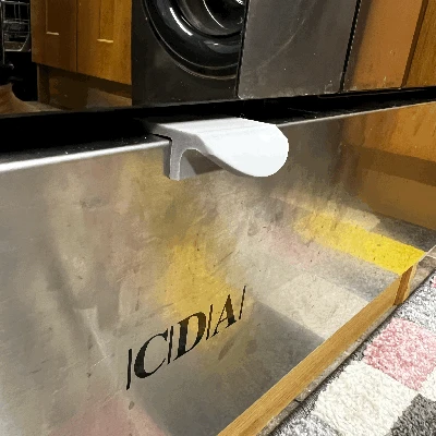 Tay nắm cửa dưới bếp nướng CDA Twin