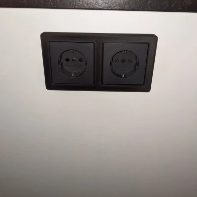 Tấm đôi Berker Q1