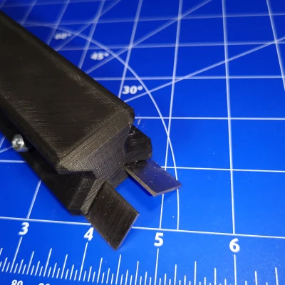 Dụng cụ mài lưỡi bào