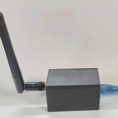 Hộp đựng Esp8266 có chỗ gắn anten wifi