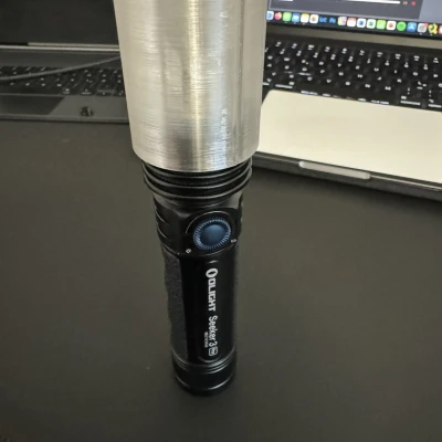 Chóa đèn Olight Seeker 3 Pro