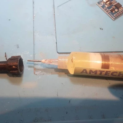 Nắp ống tiêm Luer-lock cho flux, kem hàn, v.v.