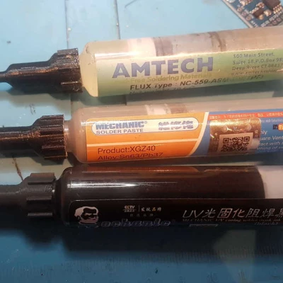 Nắp ống tiêm Luer-lock cho flux, kem hàn, v.v.