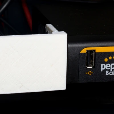 Giá đỡ Rack 1U cho Peplink 20 / 30