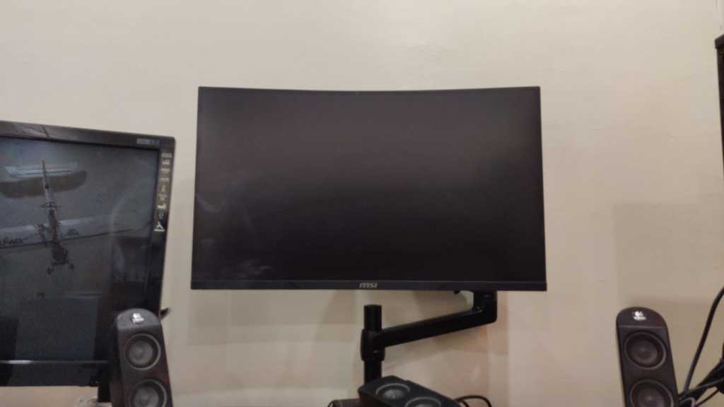 Adapter MSI MAG27CQ cho Giá đỡ VESA AmazonBasics