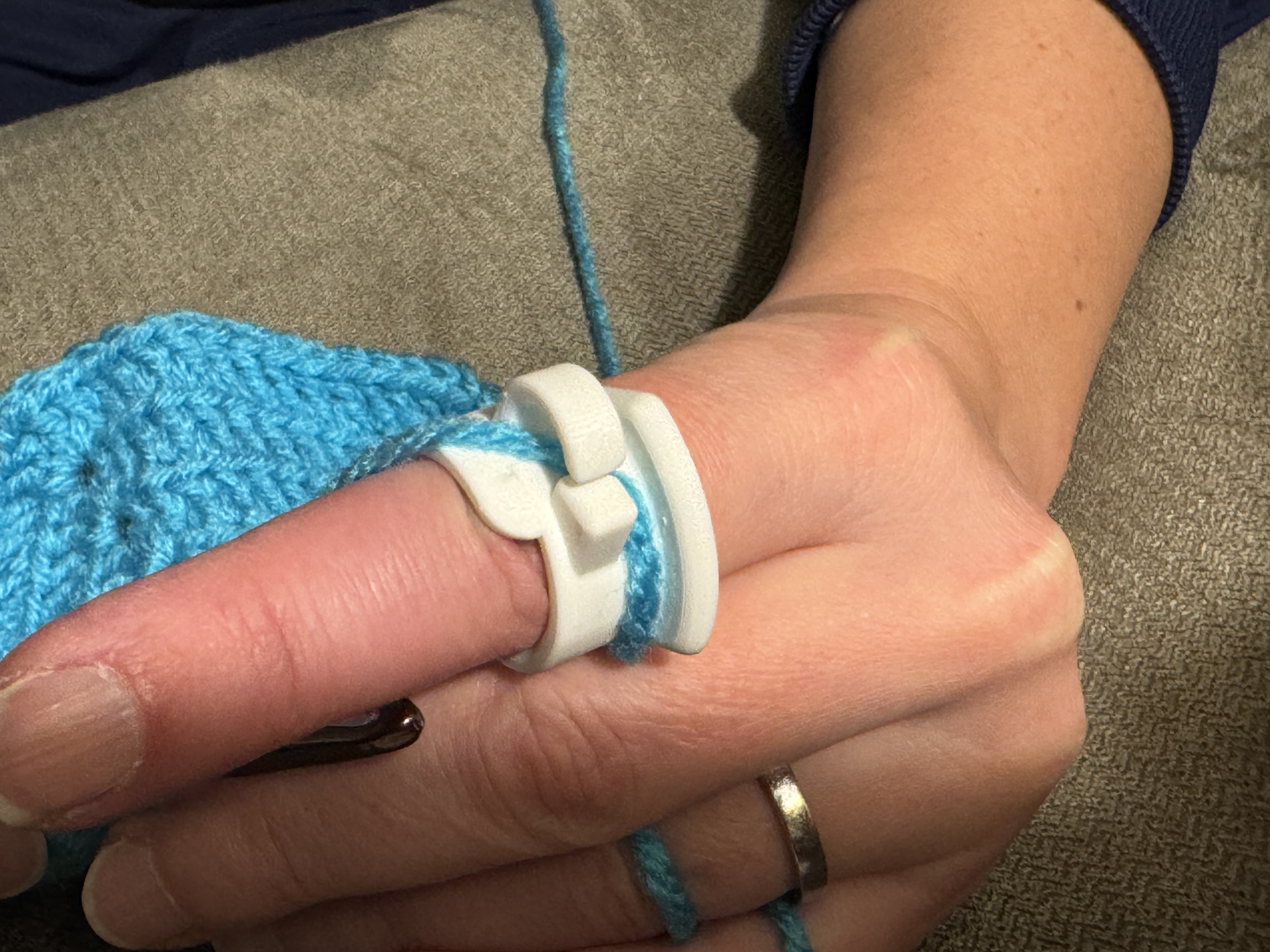 Nhẫn móc len (có thể tùy chỉnh tham số)