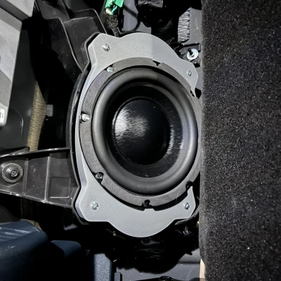 Tấm Adapter Sub Ford Maverick B&O (6.5" cho 6x9)