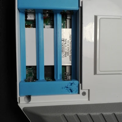 Vỏ pin 3x 18650 cho QX7 kèm miếng đệm pin zin