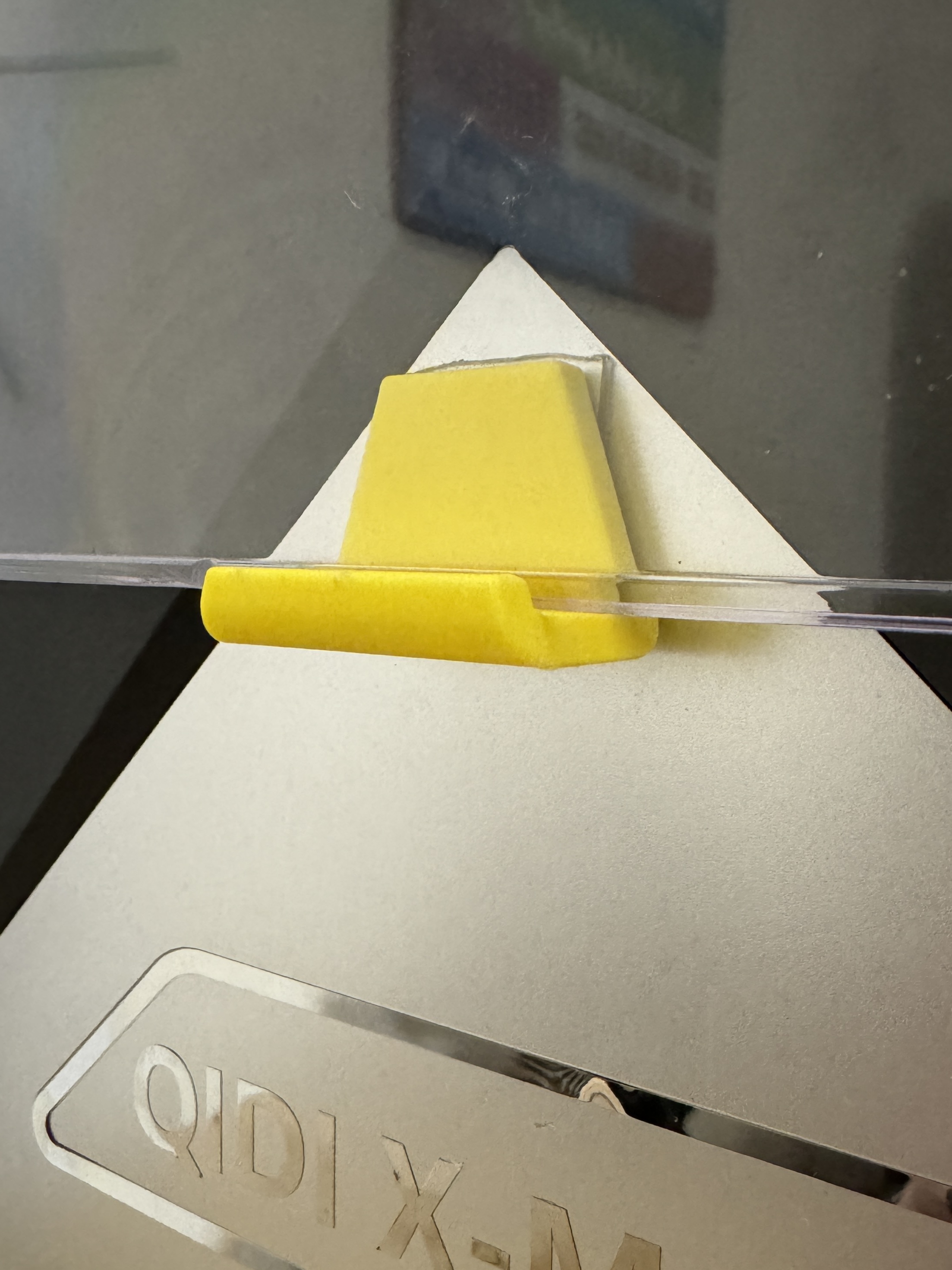 Qidi Lid Hanger - Kệ giữ nắp máy in