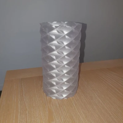 Mẫu Bình Hoa (Vase) Xoắn Ốc Độc Đáo