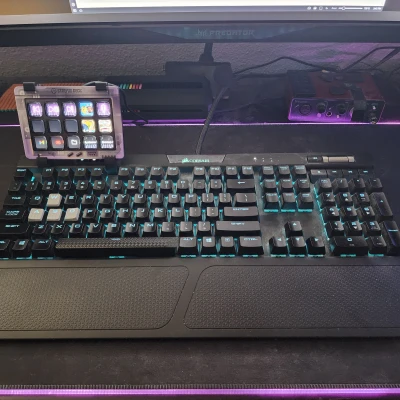 Gắn Stream Deck MK2 Lên Bàn Phím Corsair K70 Mk.2