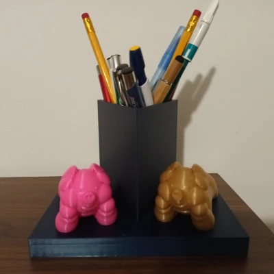 Ống cắm bút/hộp đựng bút hình heo