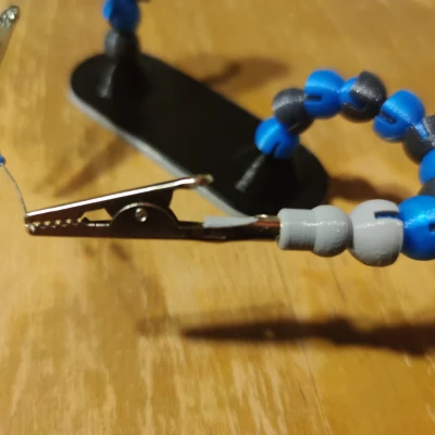 Cái Kẹp Ba Chân Cho Kẹp Cá Sấu