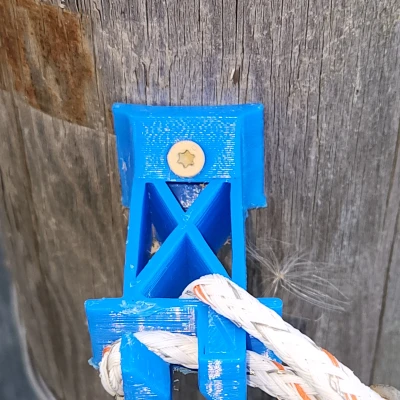 Cục Cách Điện Hàng Rào