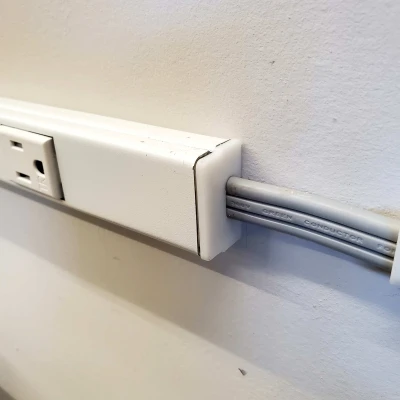 Nắp Bịt Đầu Dây Điện Cho Thanh Ray Cắm Điện Plugmold