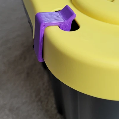 Kẹp Nắp Thùng Nhựa HDX, Sterilite