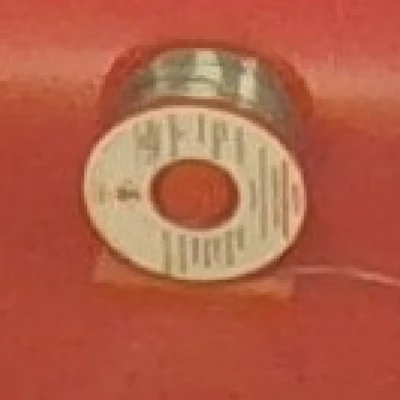 hộp đựng thiếc (sản xuất bởi jik)