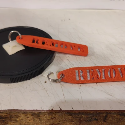 Thẻ "Remove before Flight" cho Nắp Che Ống Kính Máy Laser Fiber