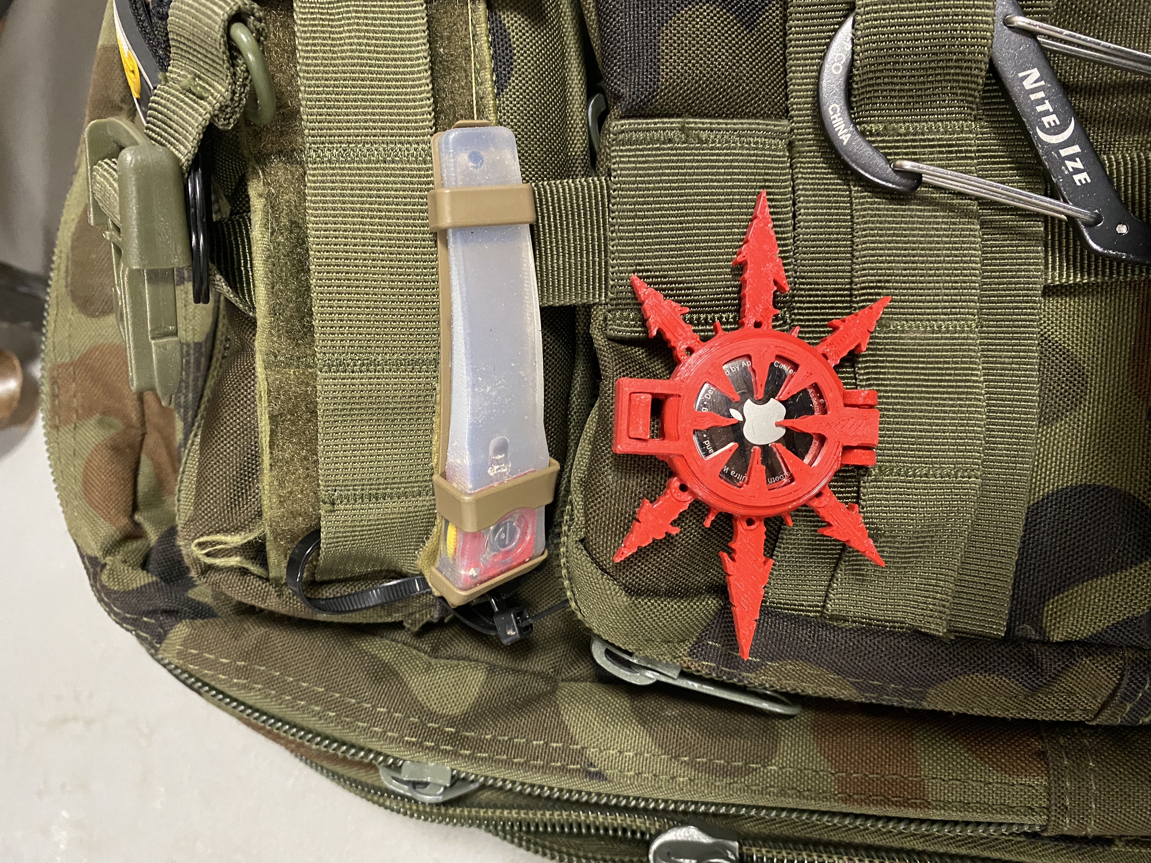 Vỏ Airtag Chaos (in liền)(không cần support)