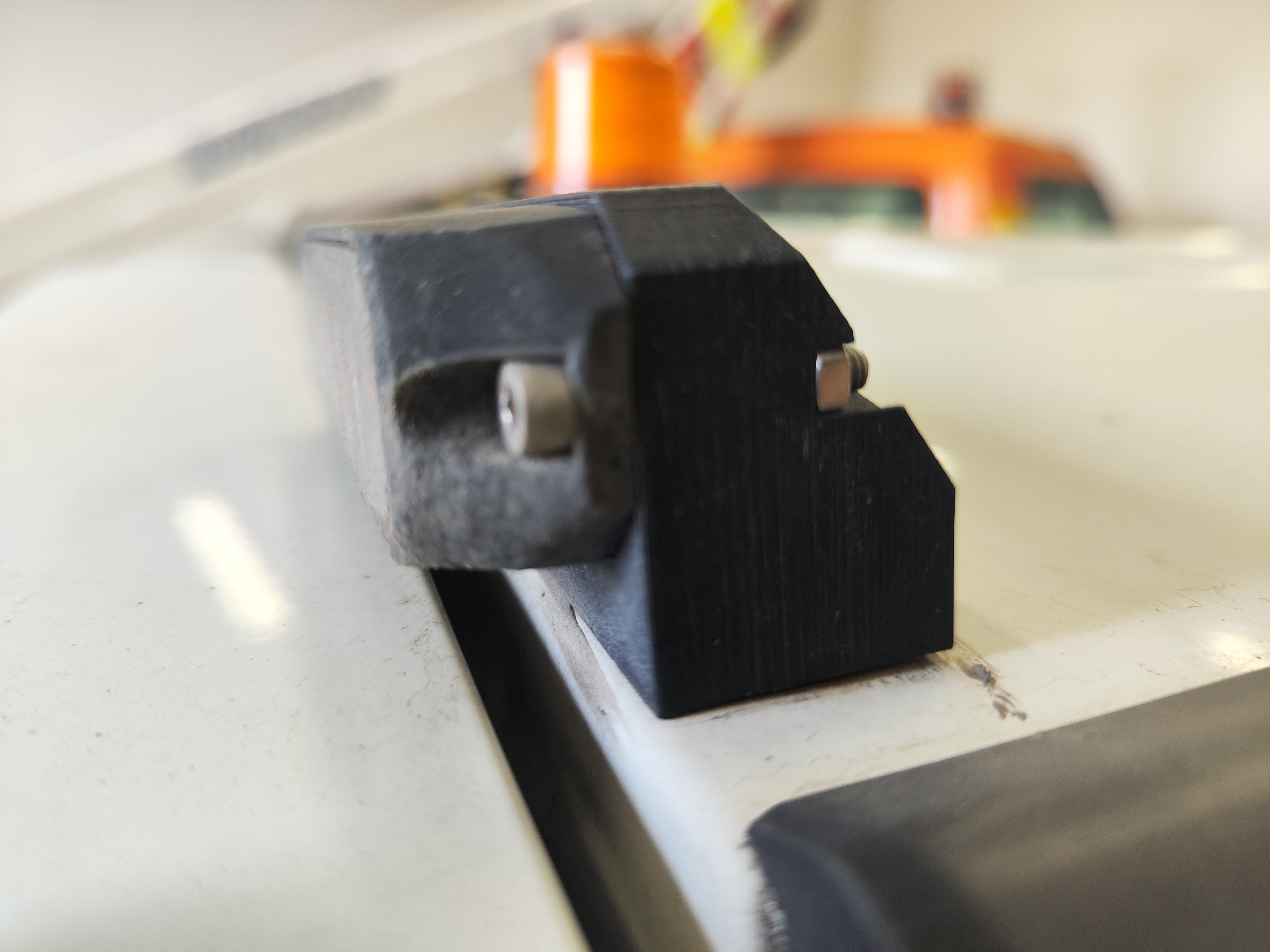 Chân đế đèn cảnh báo LED