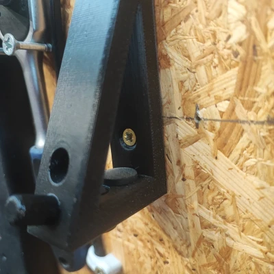 Giá Treo Sạc Makita DC10SA & DC10SB