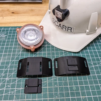 Pát Kẹp Dây Nón Cho Đèn Thợ Mỏ