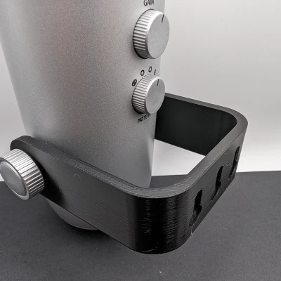 Giá Treo Tường Cho Micro Blue Yeti