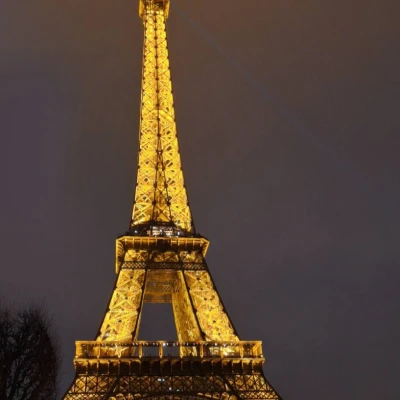 Tháp Eiffel lithophane